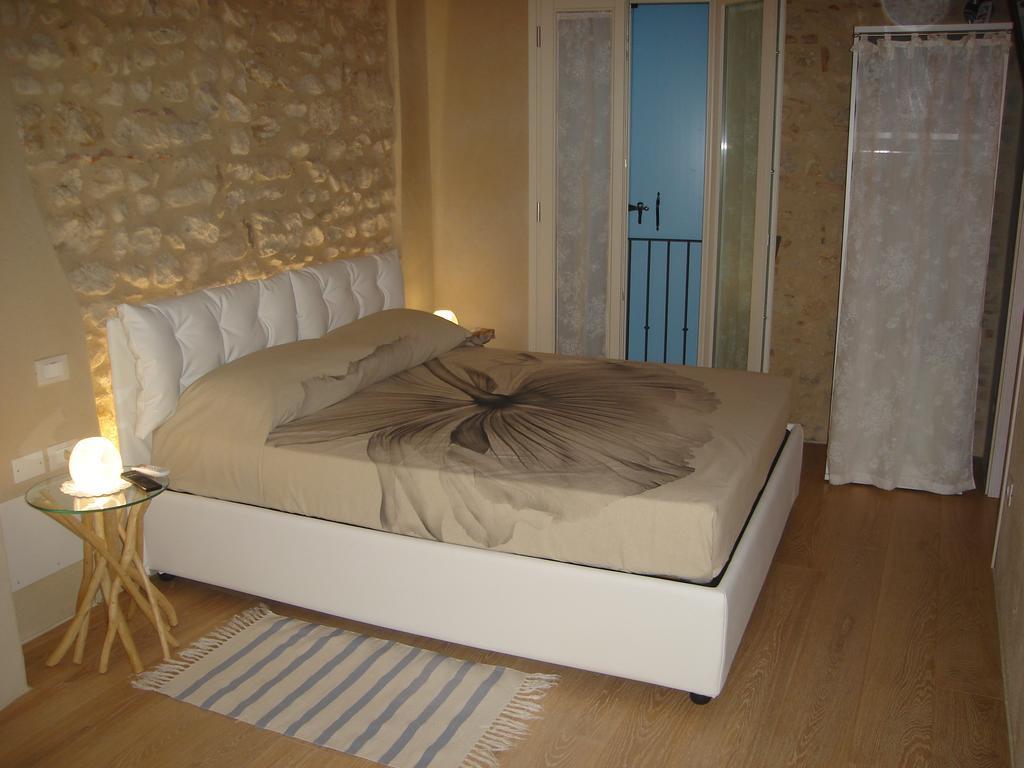 Готель Casa Daisy Paderno del Grappa Екстер'єр фото