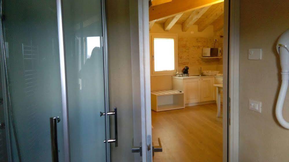 Готель Casa Daisy Paderno del Grappa Екстер'єр фото