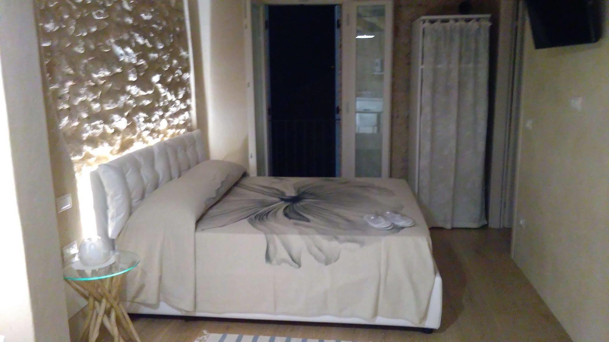Готель Casa Daisy Paderno del Grappa Екстер'єр фото