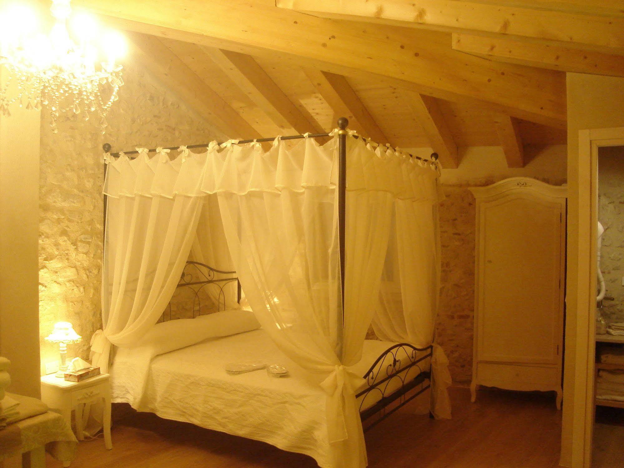 Готель Casa Daisy Paderno del Grappa Екстер'єр фото